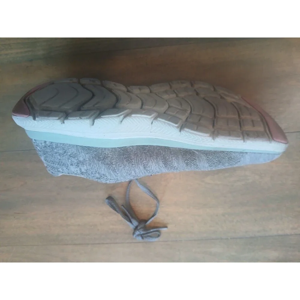 SKETCHERS Air Cooled/w Memory Foam SIZE 8